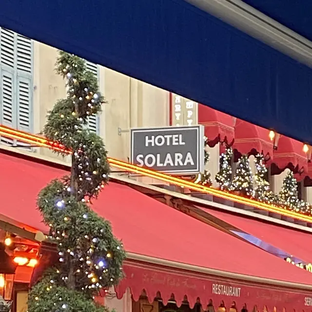 bienvenue à l'hôtel Solara