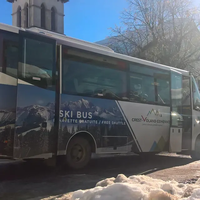 NAVETTE DE PROFIL