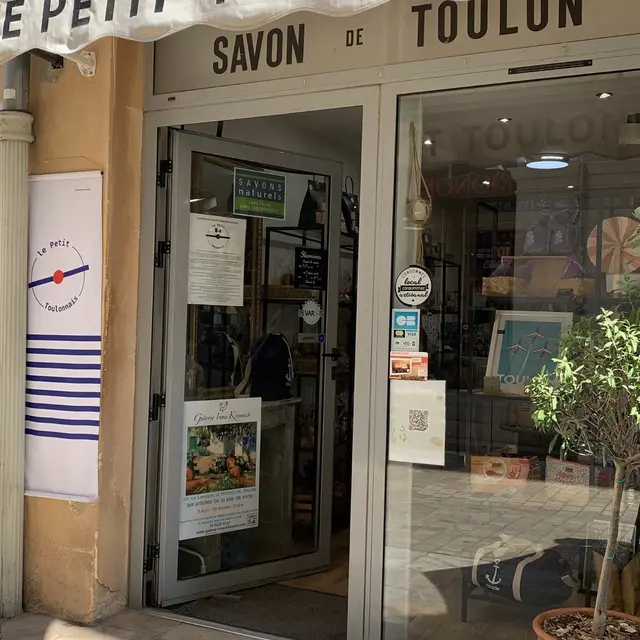 Devanture de la boutique