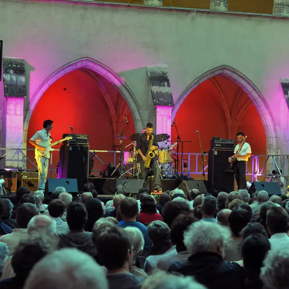 Festival ÀLAFOLIE !_Bourg-en-Bresse