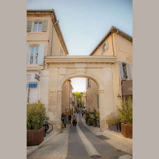 Visite guidée du centre historique de Saint-Rémy-de-Provence dans le cadre des Journées du Patrimoine_Saint-Rémy-de-Provence