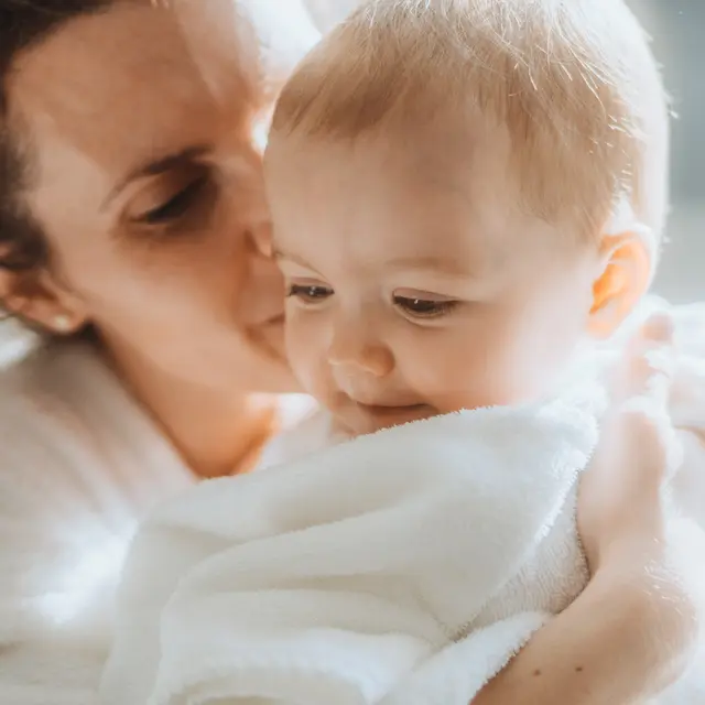Bains du Mont-Blanc - Séance bébé maman papa_Saint-Gervais-les-Bains