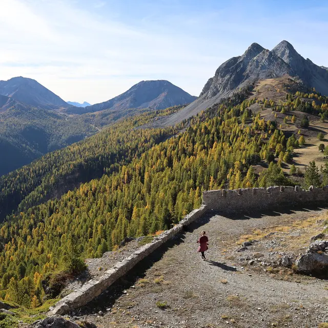 L'ancien fort de la Lausette depuis le Laus_Cervières