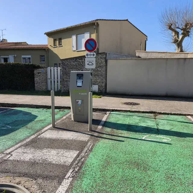 Bornes recharge véhicule électrique_Noves