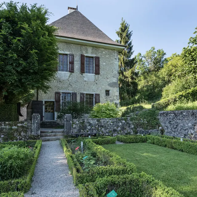 Sur les traces de Jean-Jacques Rousseau_Chambéry