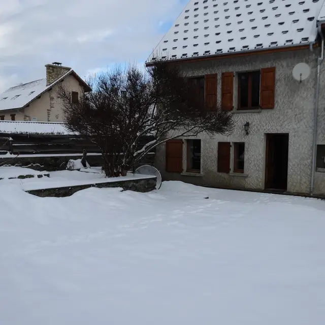 Extérieur Mme  Perbet C Meublé Ancelle Le Château