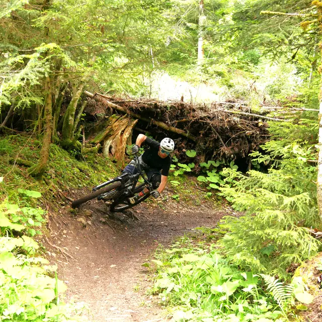 VTT enduro