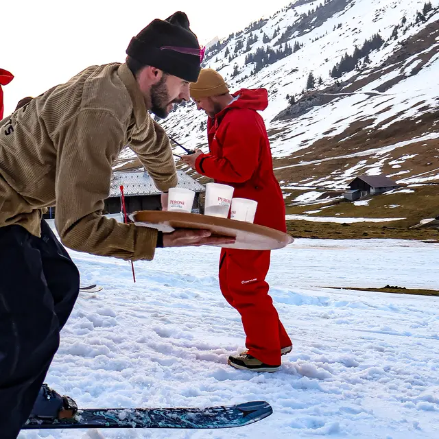 Course de garçons de café_Manigod