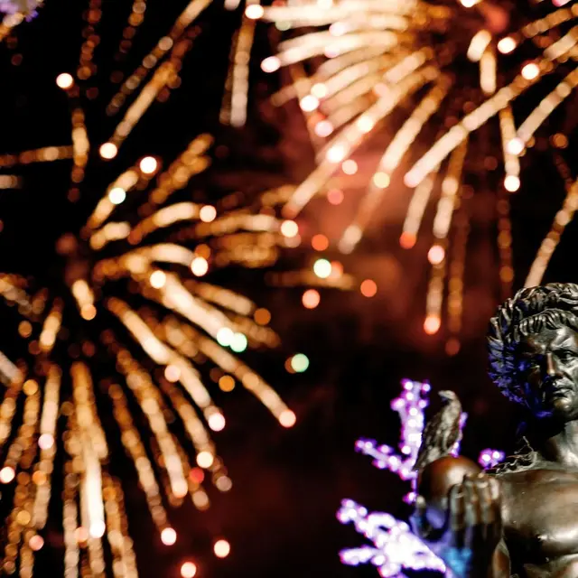 Commémoration de la Libération de Vaison-la-Romaine et feu d'artifice_Vaison-la-Romaine