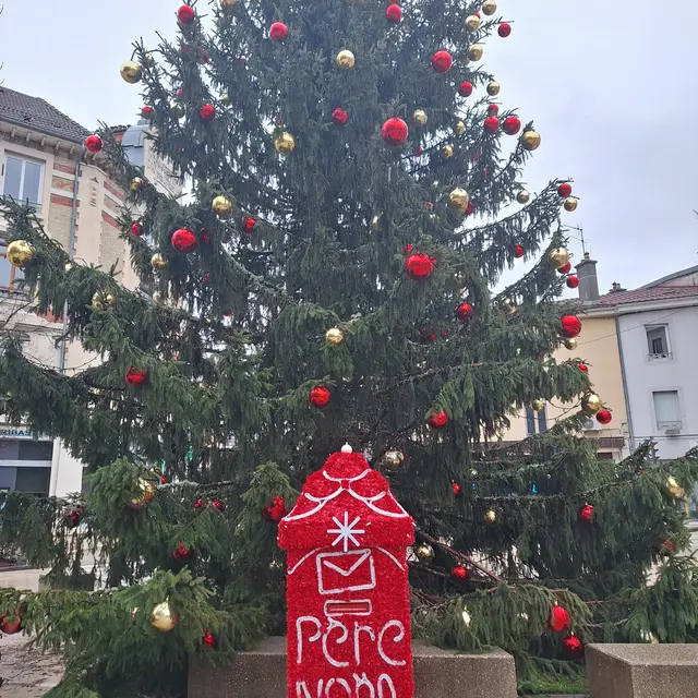 La boîte aux lettres du Père Noël_Oyonnax