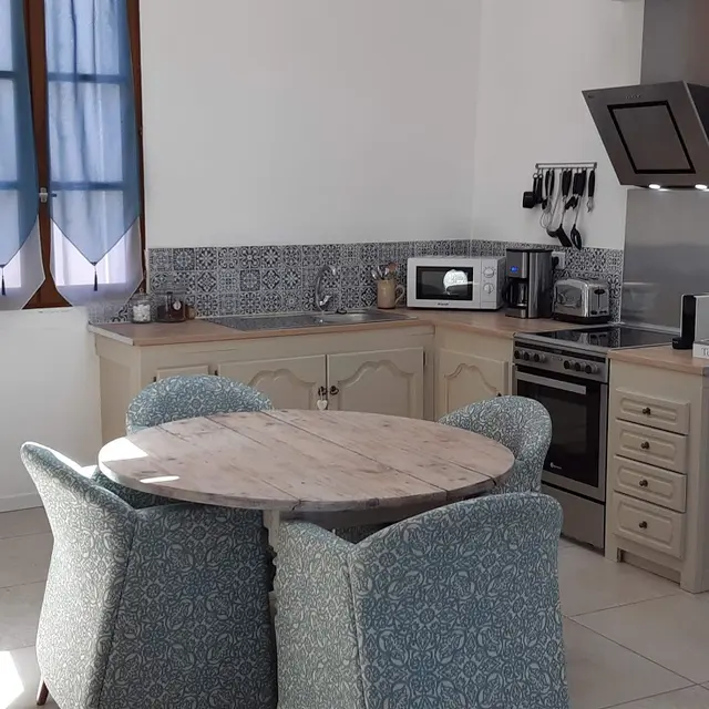 séjour avec coin cuisine