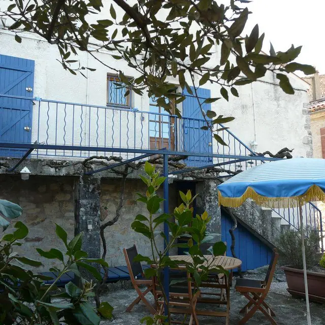 Elisabeth DU COS DE SAINT BARTHELEMY - Rocbaron