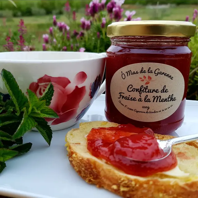 Fraise à la menthe