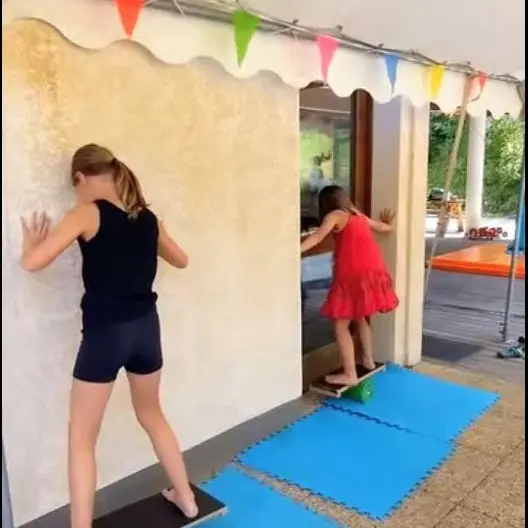 Atelier cirque au Centre Montagne_Villar-Saint-Pancrace