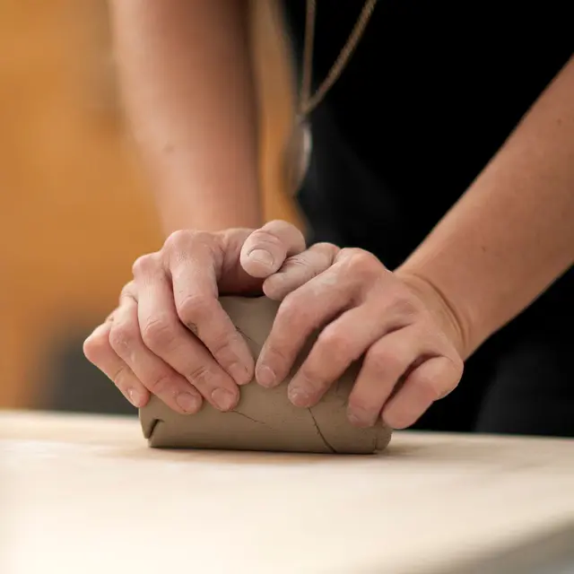 Atelier d’initiation au modelage de la terre_Saint-Paul-de-Vence