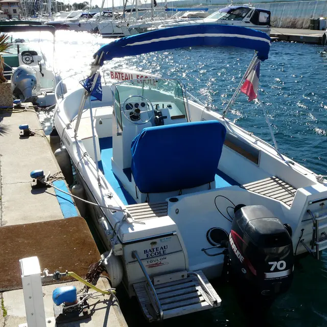 Permis bateau Lacourtablaise