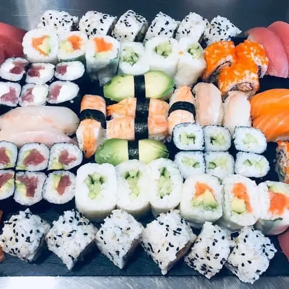 Cosmo Sushi