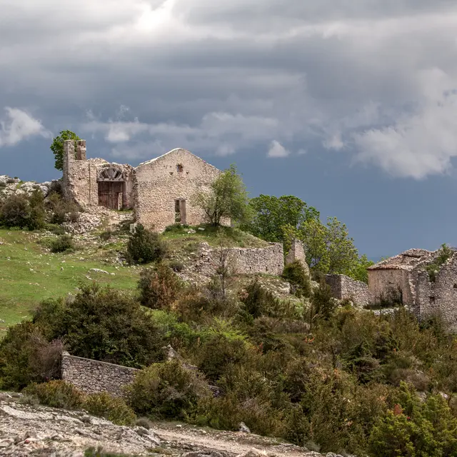 Châteauneuf-lès-Moustiers