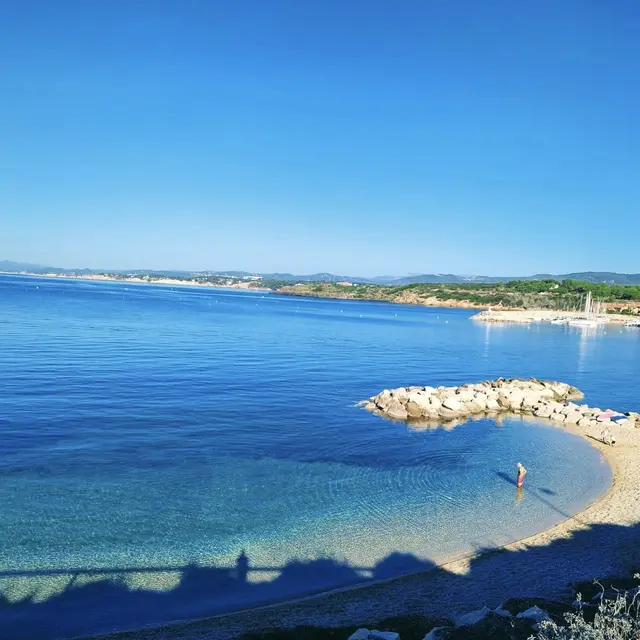 Appartement T3 - 6 personnes_Six-Fours-les-Plages