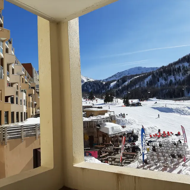 Vue Front de Neige.jpg