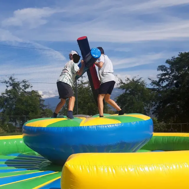 Jeux gonflables_Les Sept Laux Le Pleynet