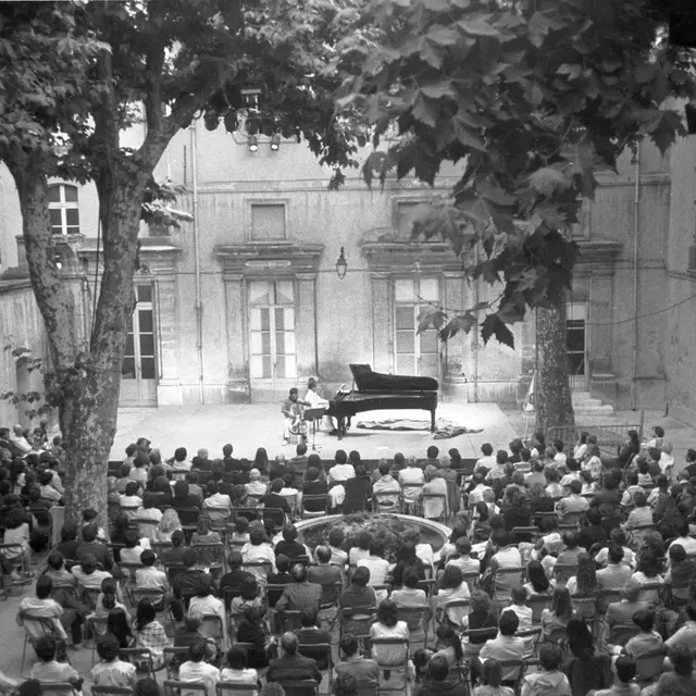 Hôtel de Boadès - Musique en Aix -Atelier prise de vue - De l'œil à l'objectif_Aix-en-Provence