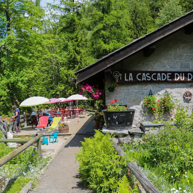buvette cascade du dard chamonix