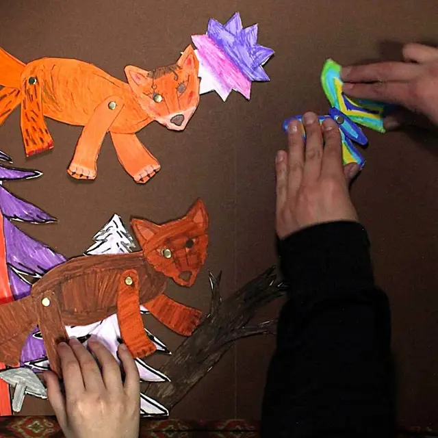 Les mercredis des enfants - marionnettes articulées et bijoux du monde    &_Ramatuelle