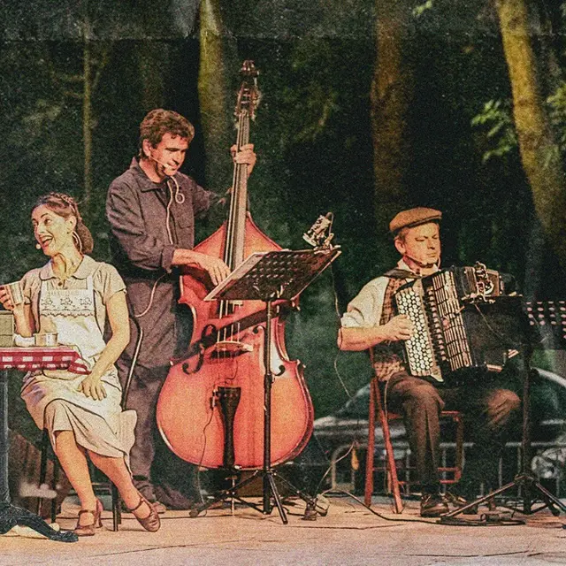 1936… les jours heureux_Ramatuelle