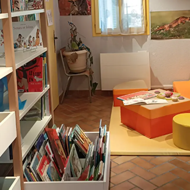 Médiathèque d'Isola village_Isola