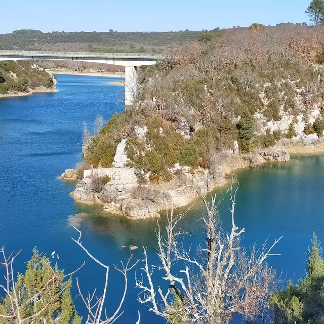 Le Verdon à sa sortie du Lac d'Artignosc