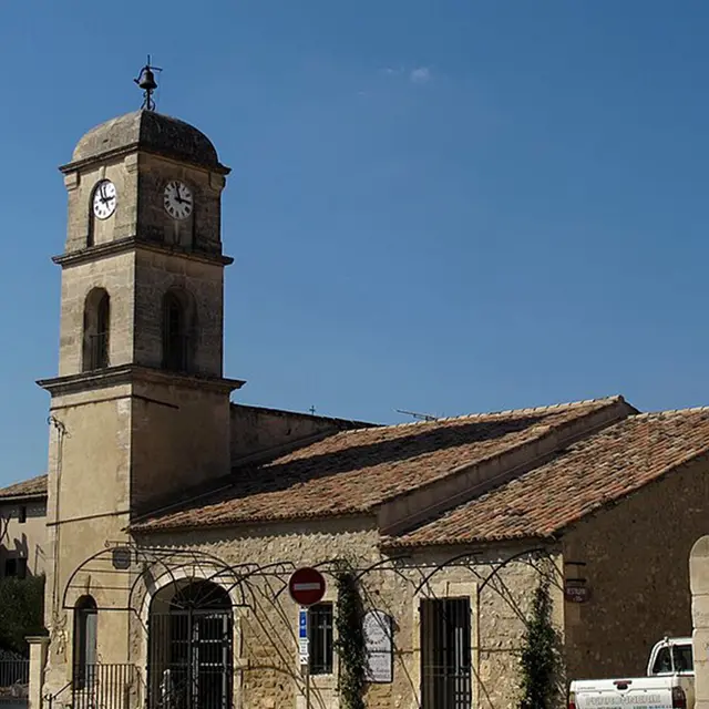 Tour de l'horloge à Aureille