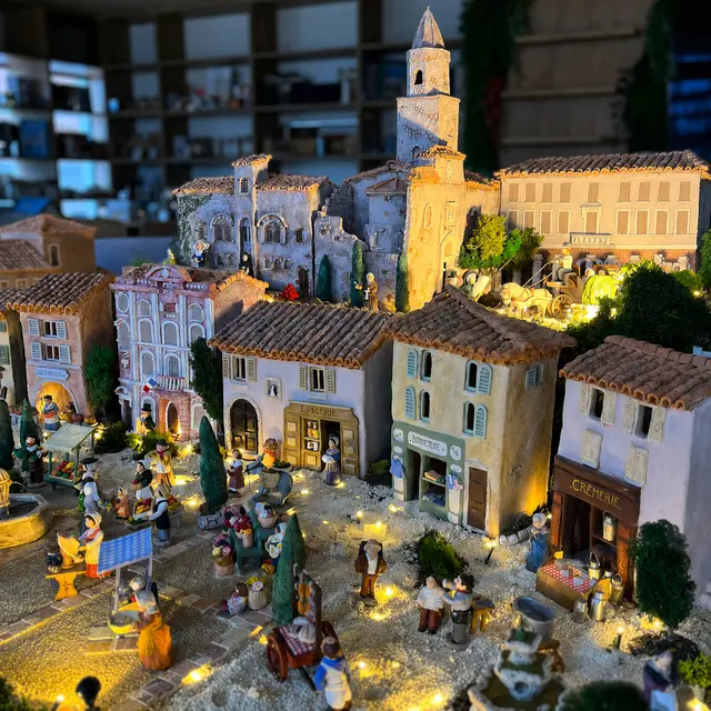 Fréjus au temps des crèches_Fréjus