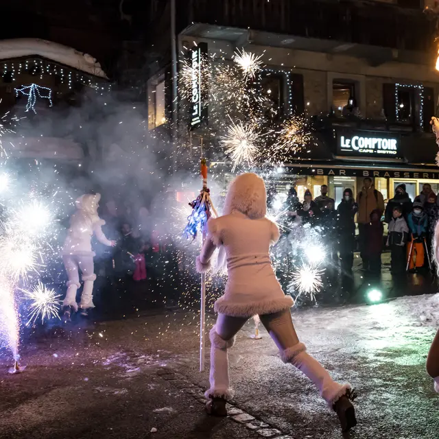 Les Fééries de Noël !_Châtel
