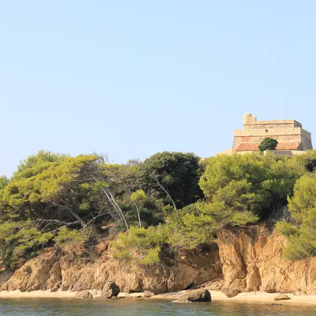La plage du Langoustier à Porquerolles