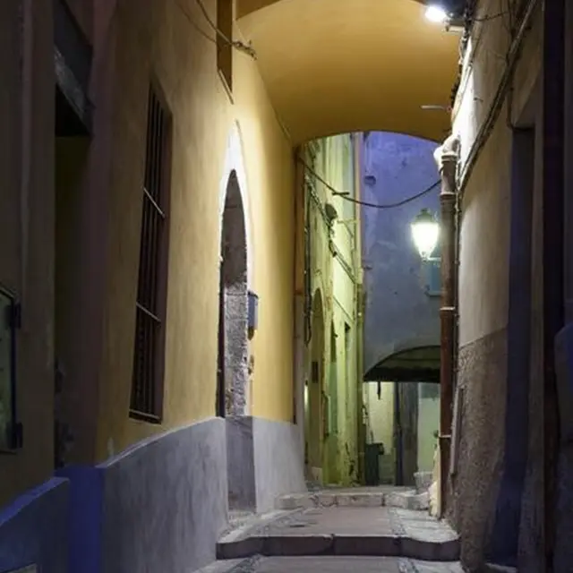 Rue Mattoni