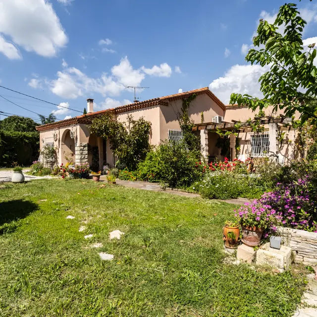 Gite Guillet Vallat_Arles
