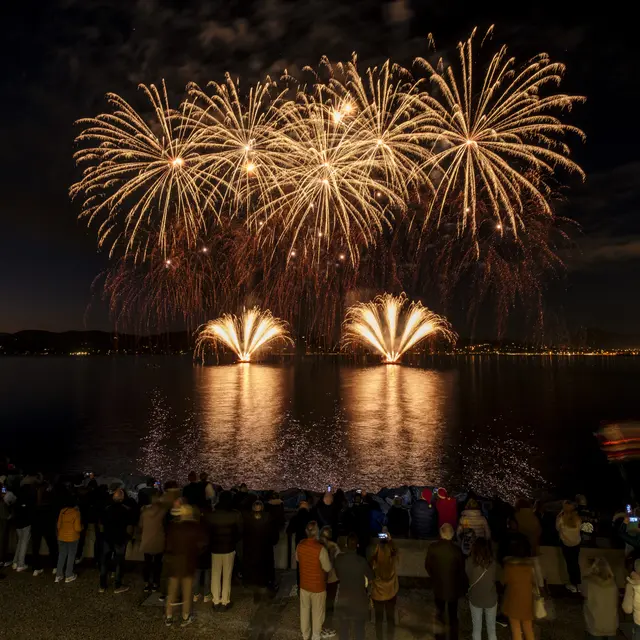 Feu d'Artifice du 21 décembre_Saint-Tropez