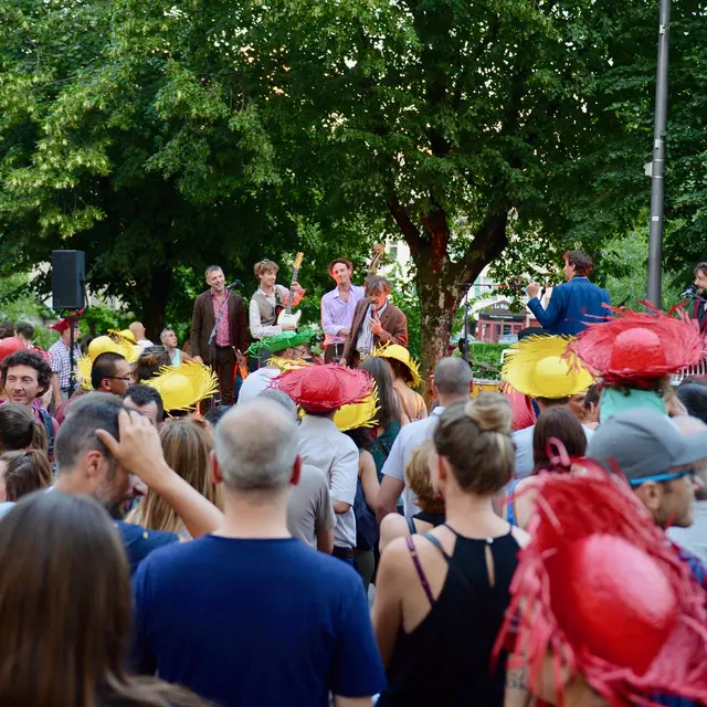 Ce soir on ferme la rue !