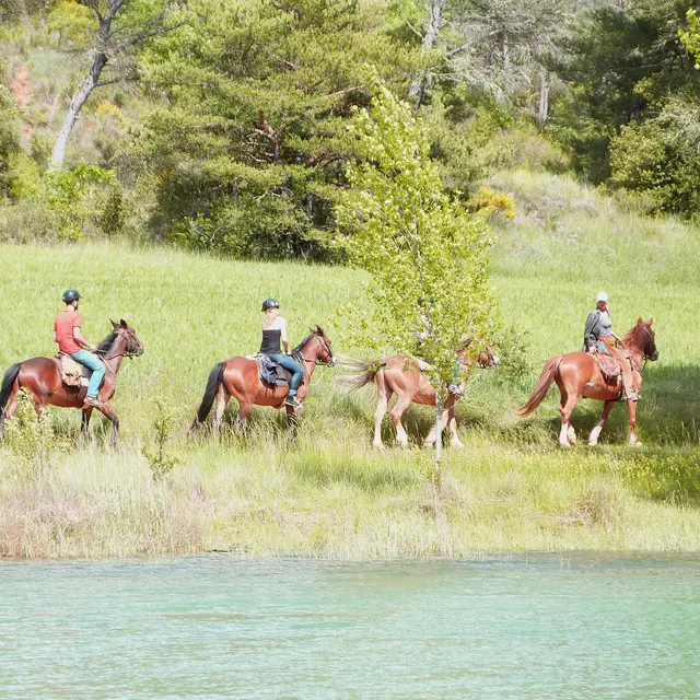 Journée Visite des Gorges à Cheval & en Canoë