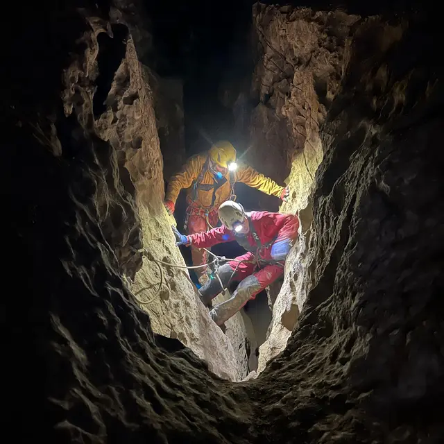 Sentiers vagabonds - Spéléologie_Anduze