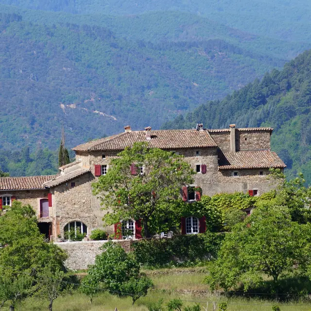 gîte pailler des aigladines