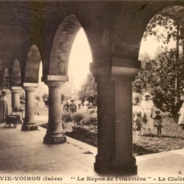 Le cloitre du couvent