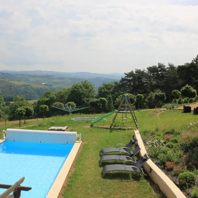 Piscine avec vue