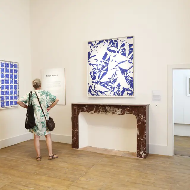 Salle Simon Hantaï à l'abbaye de Beaulieu-en-Rouergue