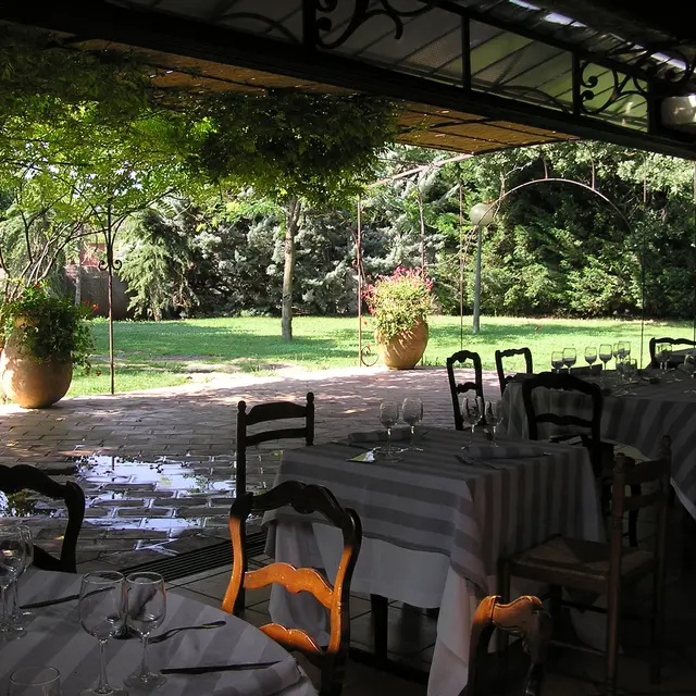 Auberge des Tuileries - Forcalqueiret