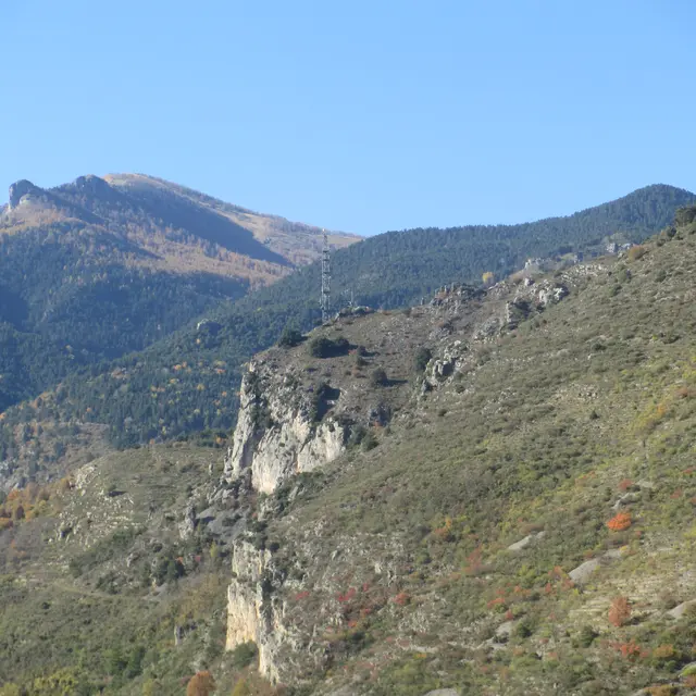 vue de la randonnée de la cime du riodore à la brigue