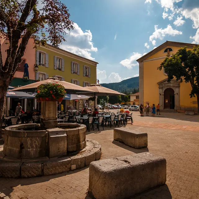 Visite guidée pour les groupes : le village de Saint-André-les-Alpes_Saint-André-les-Alpes