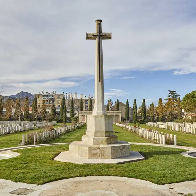 Cimetière militaire de Mazargues