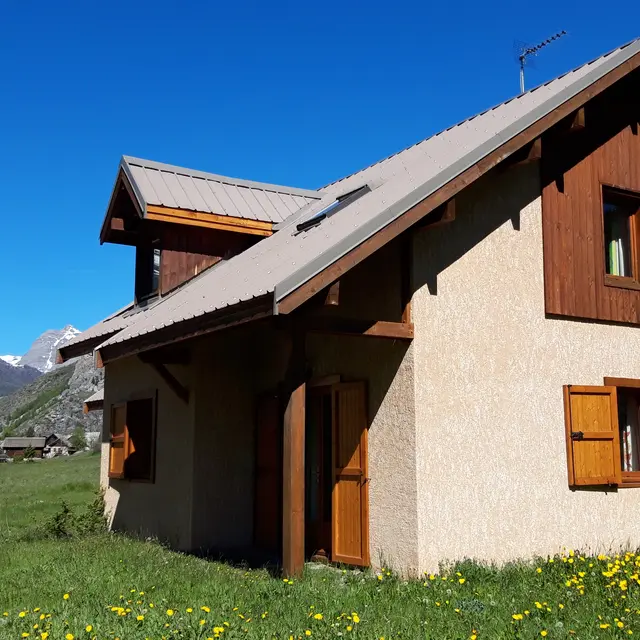 Extérieur_1 Les Joubarbes